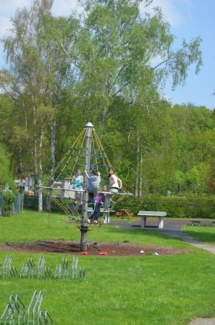 blickwinkel-restaurant-campingplatz-willam-spielplatz-kletter