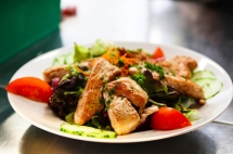 Blickwinkel_Salat_Pute